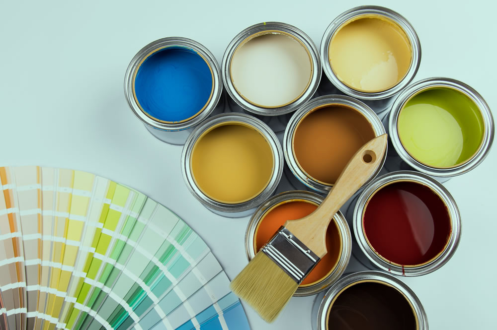 Рынок ЛКМ: рост на фоне падения