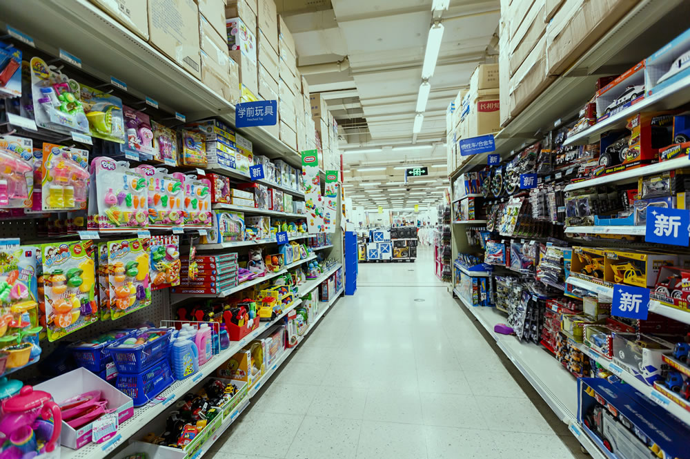 Пластиковая империя