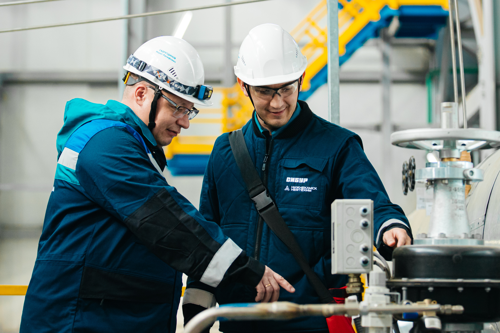 «За прошлый год мы разработали пять собственных технологий, речь идет о продуктах малотоннажной химии, которые нужны именно нам в производстве». 