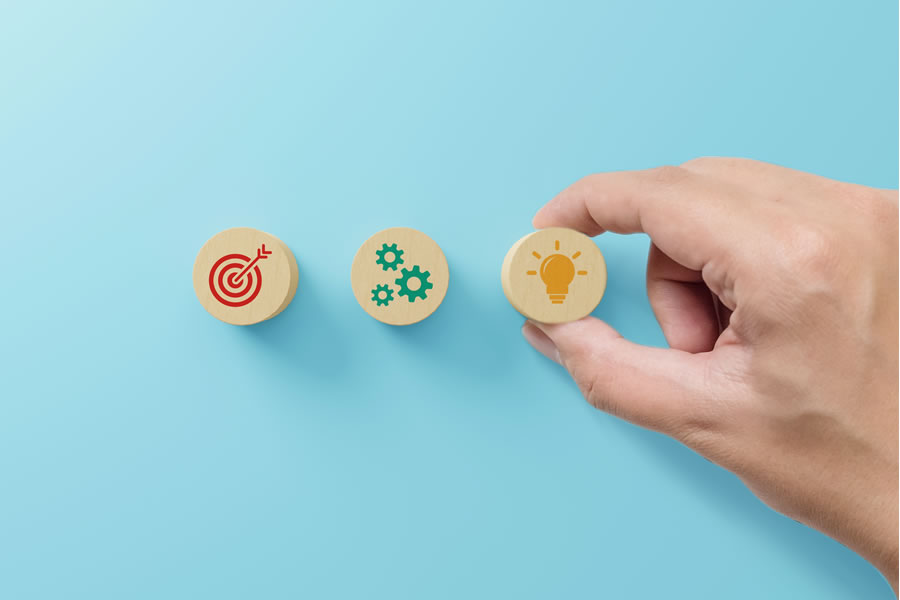 Основные задачи внутреннего аудитора – проверить обоснованность выбора контрагента, изучив альтернативные предложения поставщиков, оценить налоговые и иные риски работы с контрагентом. 