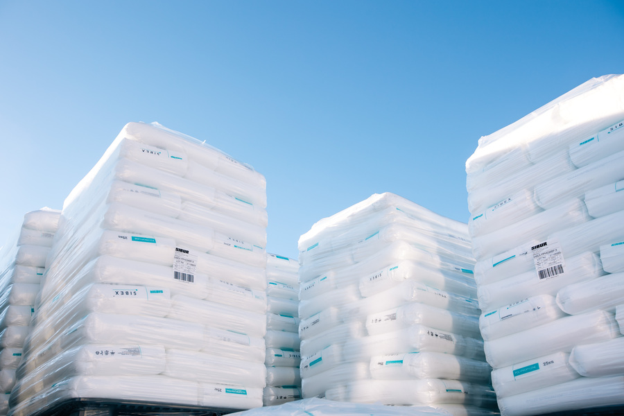 Несмотря на рост мировых цен на БОПП и увеличение процента затратных составляющих, «БИАКСПЛЕНу» удалось удержать повышение цен в пределах 12%. 