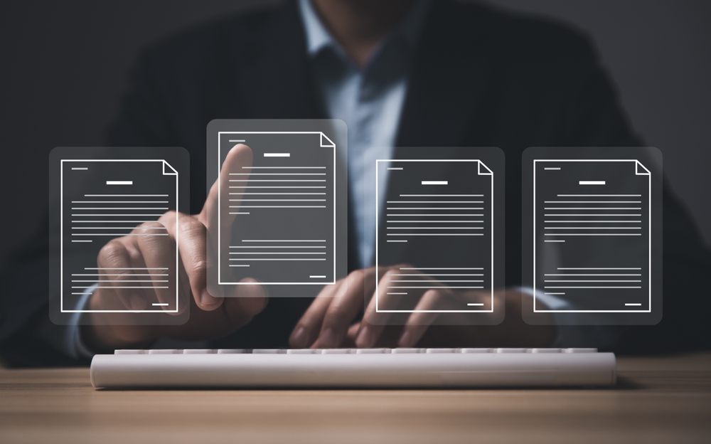 Отсутствие оригиналов учредительных документов, лицензий и разрешений, документов на недвижимость и пр. – веская причина не работать с потенциальным контрагентом.  