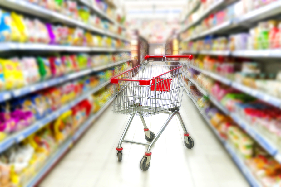 В ближайшие месяцы на ситуацию в отрасли будут влиять снижение покупательной способности, рост себестоимости производства, сужение ассортимента вследствие сокращения импорта и ухода с рынка глобальных игроков. 